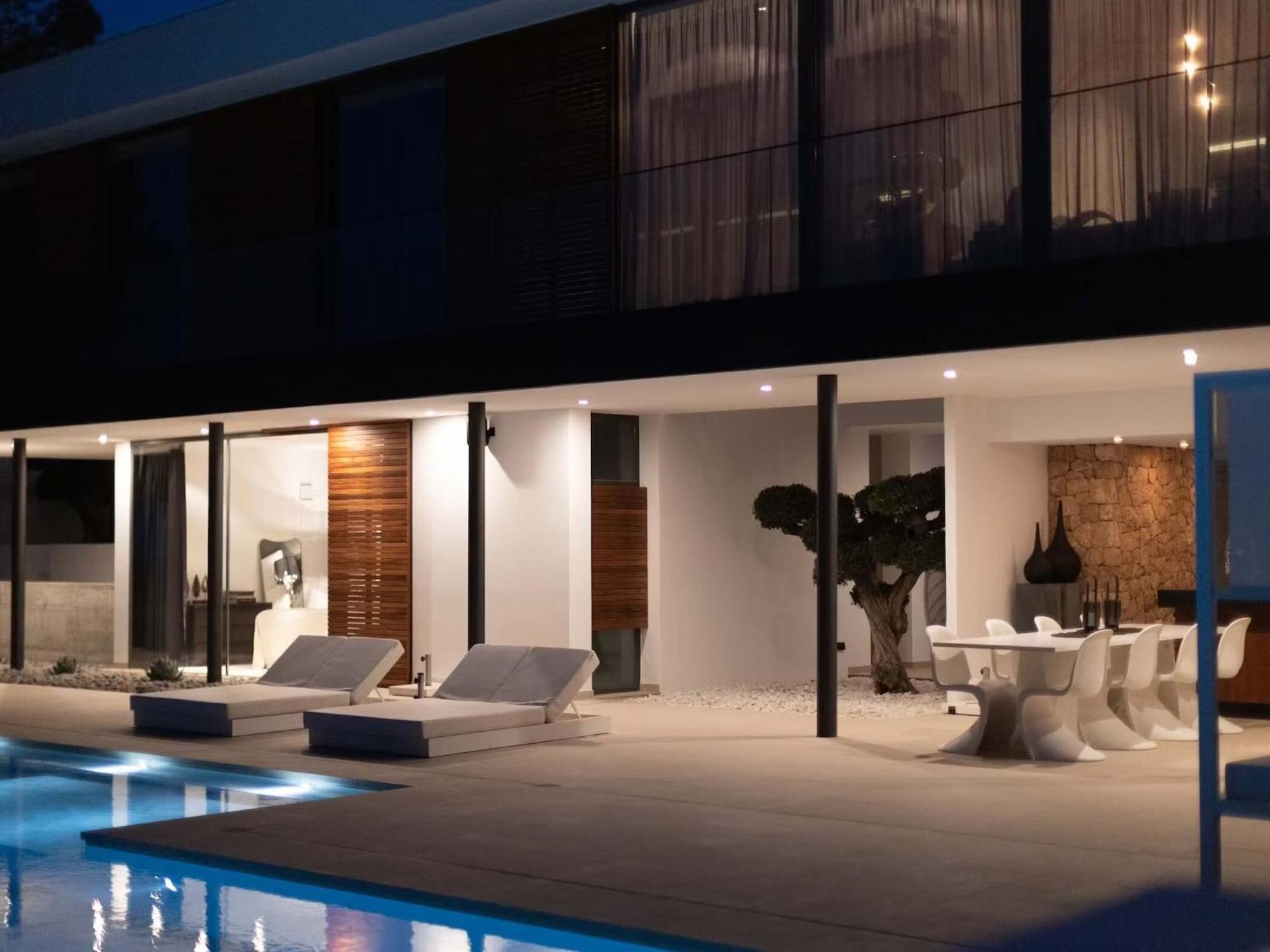 Amazing Villa With Infinity Pool Sant Josep de sa Talaia Exterior photo