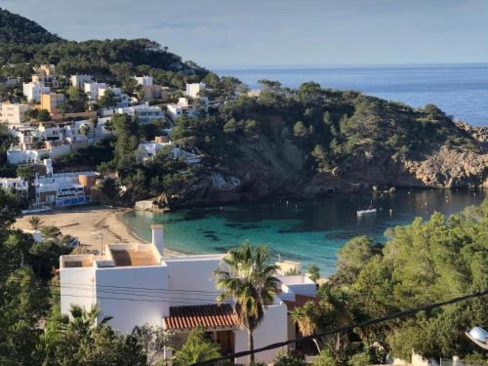 Amazing Villa With Infinity Pool Sant Josep de sa Talaia Exterior photo